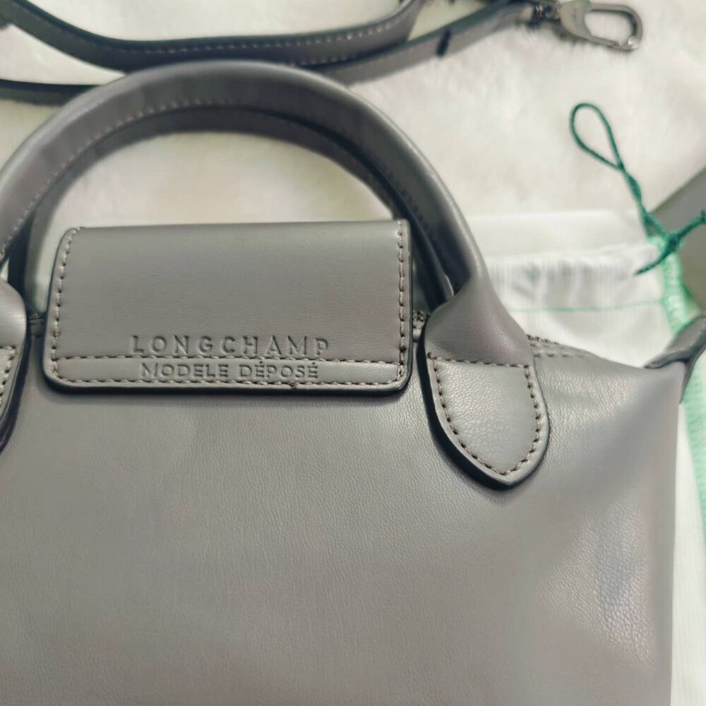 NEW Longchamp Le Pliage Xtra XS Handbag Leather in Turtledove - Picture 9 of 12